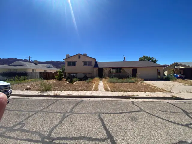 276 Hillside Dr, Moab, UT 84532 - #3