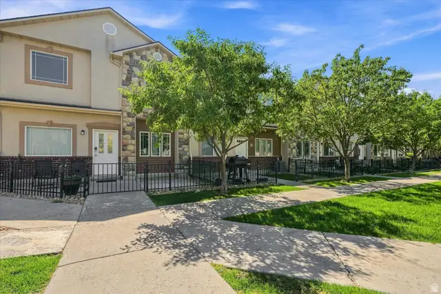 471 W 1490 N #104, Logan, UT 84341 - #2