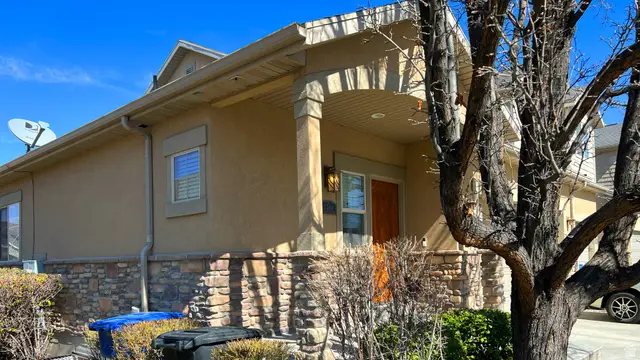 2246 W Mackay Ln S, Taylorsville, UT 84129 - #2