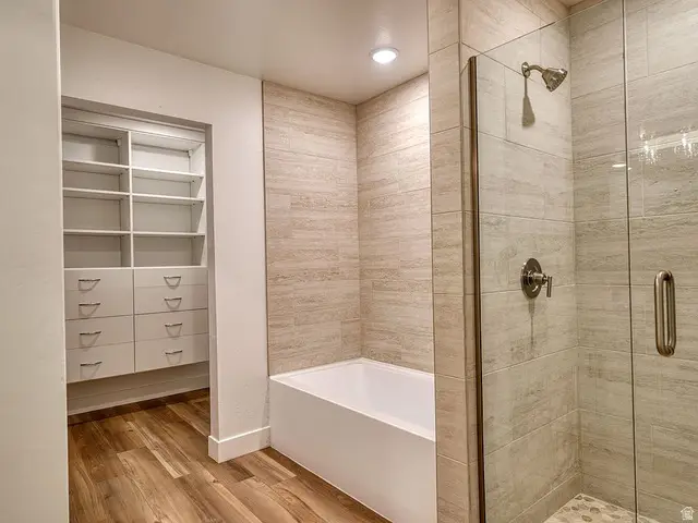 241 E 100 N #4, Moab, UT 84532 - #3