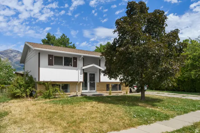 464 E 1850 N, North Ogden, UT 84414 - #1