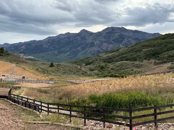 5209 Aberdeen Cir #109, Mountain Green, UT 84050