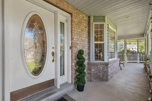 1549 E Pheasant Run Dr, Springville, UT 84663 - #3