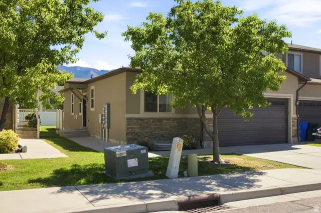 748 S 150 E, Smithfield, UT 84335 - #3
