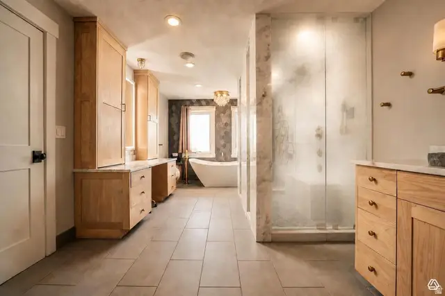 667 Wildflower Cir, North Salt Lake, UT 84054 - #2