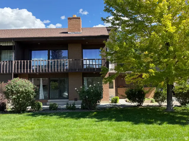 2732 N Edgewood Dr, Provo, UT 84604 - #1