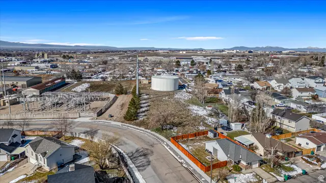 1105 E 3100 N, Layton, UT 84040 - #1
