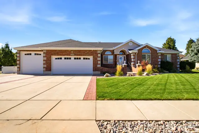 5945 S 1050 E, South Ogden, UT 84405 - #2