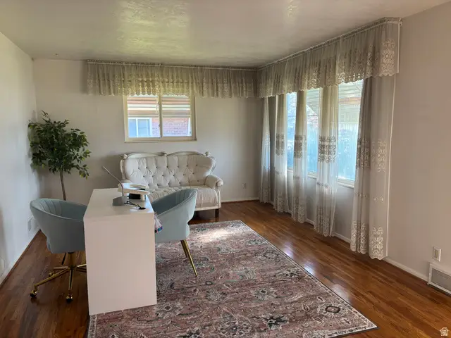 5208 S 2375 W, Roy, UT 84067 - #3