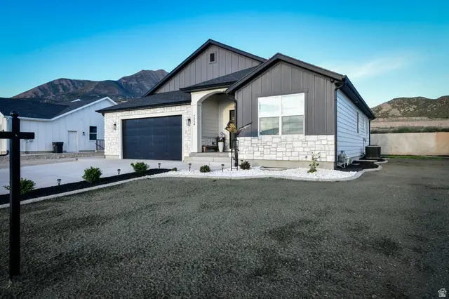 1554 N 300 E, Nephi, UT 84648 - #2