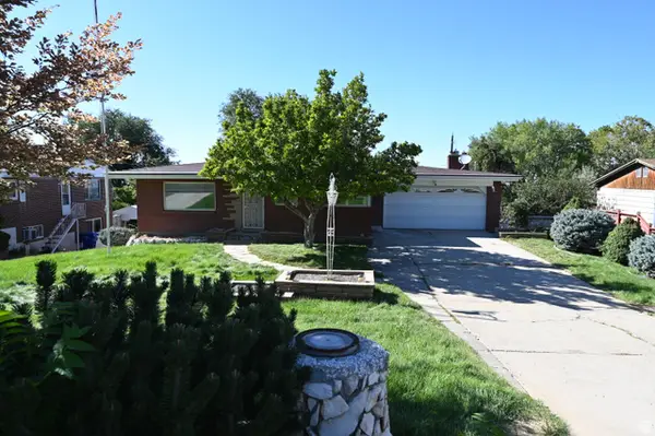 2928 S Davis Blvd, Bountiful, UT 84010