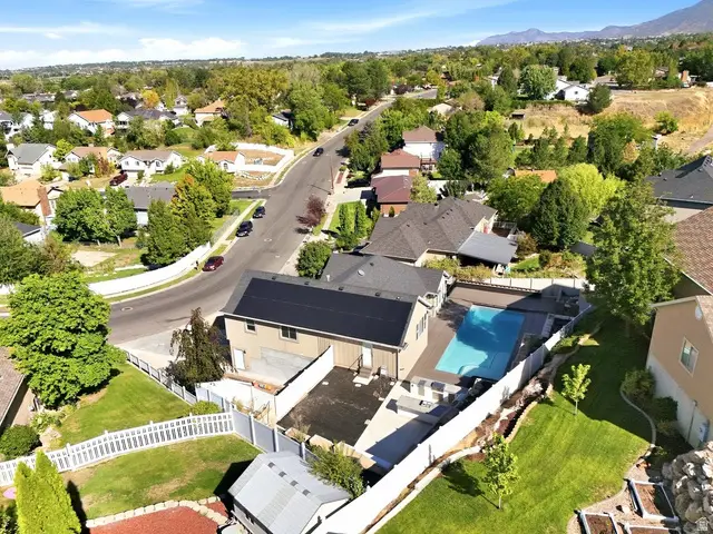 752 N 1475 E, Layton, UT 84040 - #2