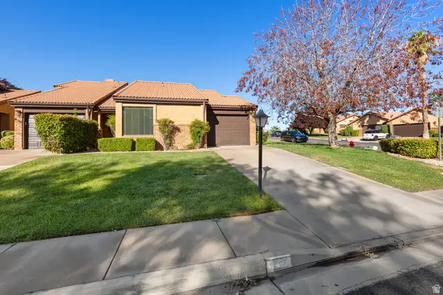637 N Ridge View Dr, Saint George, UT 84770 - #2