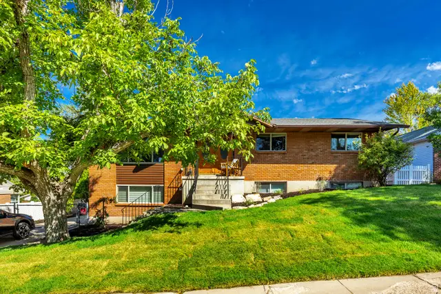 2555 E Elm Ave, Salt Lake City, UT 84109 - #2