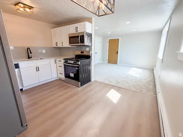 647 E Swenson Ave S #1, Springville, UT 84663 - #3