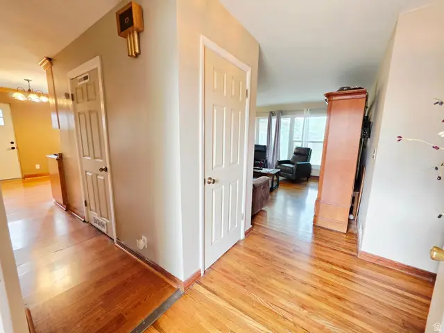 3413 Hillsdale Dr, West Valley City, UT 84119 - #3