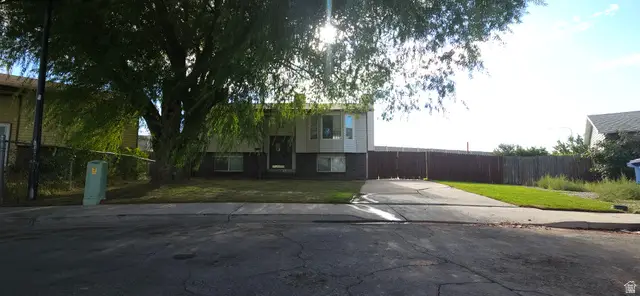 3751 W 2925 S, West Valley City, UT 84120 - #2