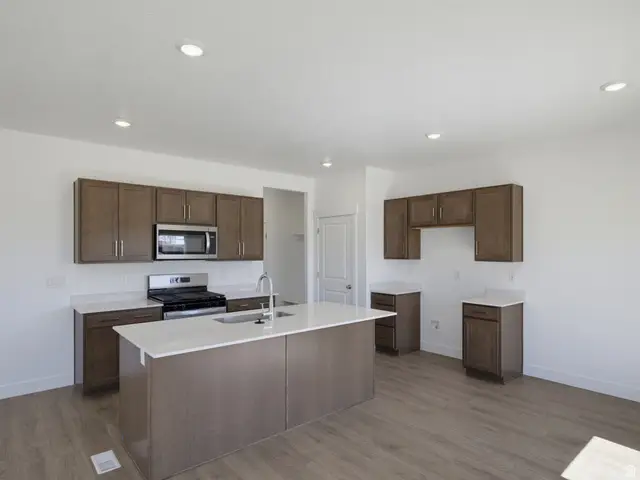 1672 N Old Loon Ave #107, Tooele, UT 84074 - #3