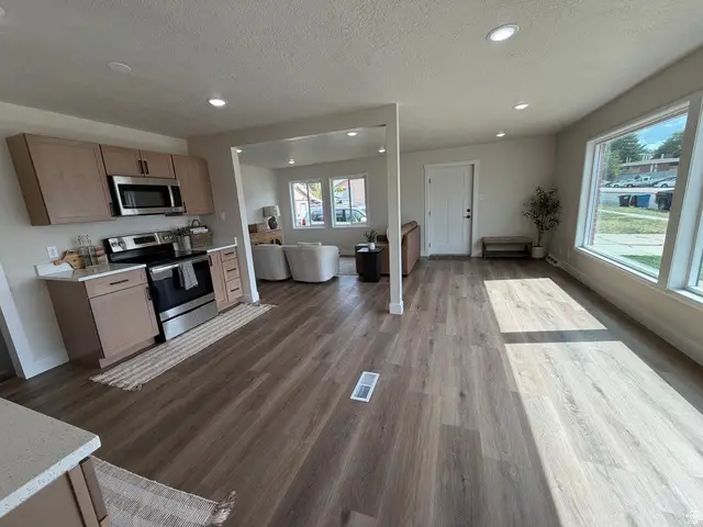 272 E 4800 S, Washington Terrace, UT 84405 - #3