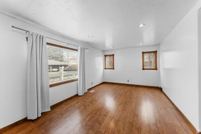 1624 E Maple Ave S, Millcreek, UT 84106 - #3