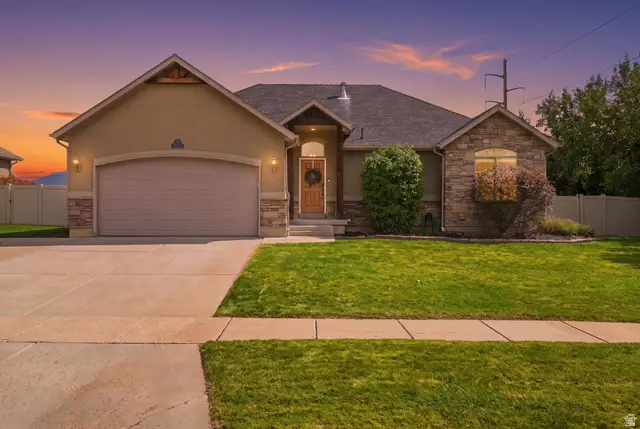 1018 N 2325 W, Layton, UT 84041 - #1