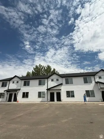 1681 W 2925 N #3E, Cedar City, UT 84721