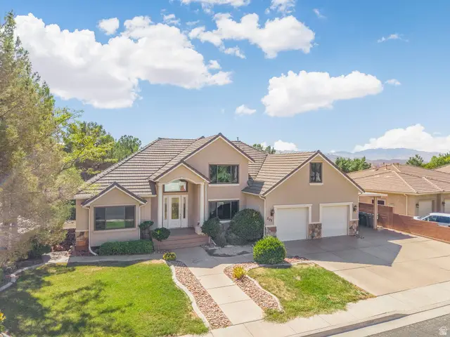 201 N Shadow Point Dr, Saint George, UT 84770 - #3