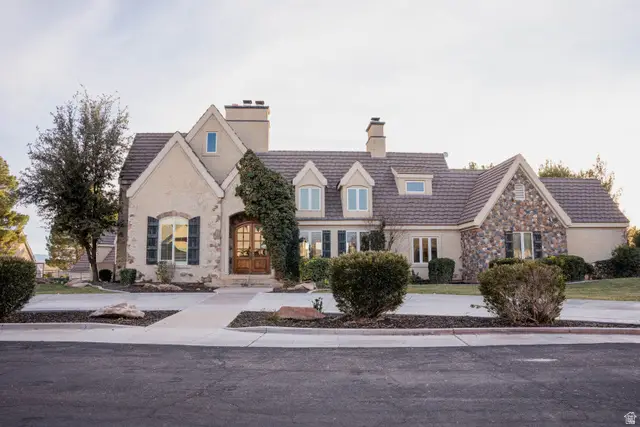 204 S Trebruk Cir, Saint George, UT 84770 - #1