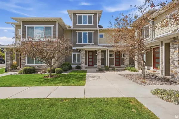 9703 S Zakro Ln W, South Jordan, UT 84095