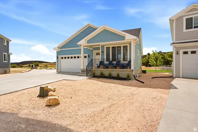 2233 S Beachcomber Ln, Garden City, UT 84028 - #2