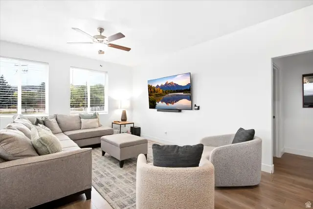 2233 S Beachcomber Ln, Garden City, UT 84028 - #3