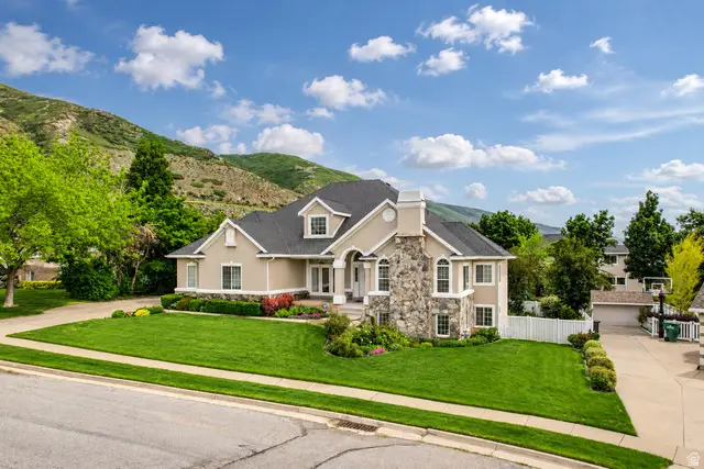 1581 E Old Lake Ln S, Fruit Heights, UT 84037 - #2