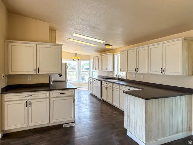 2034 West Coal Creek, Price, UT 84501 - #3