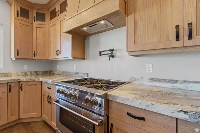 178 E Ax Handle Dr S, Grantsville, UT 84029 - #3