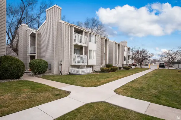 875 E Arrowhead Ln S #47, Murray, UT 84107