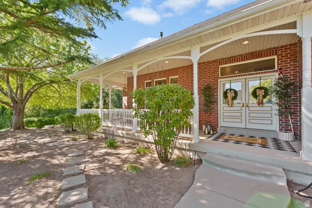 1818 S Blooming Grove Ln, Kaysville, UT 84037 - #3
