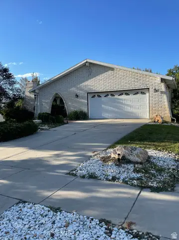 3048 W 1050 N, West Point, UT 84015