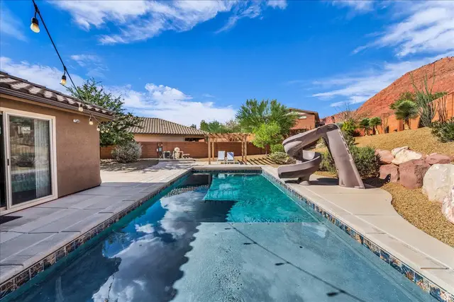 210 W Talon Ct, Ivins, UT 84738 - #1