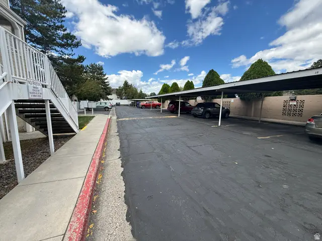 1486 E Foxboro Dr S #1, Salt Lake City, UT 84106 - #2