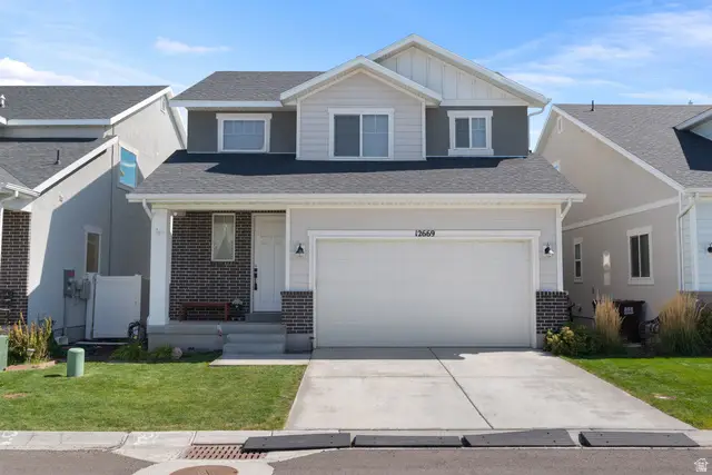 12669 S Quail Lake Dr W, Riverton, UT 84096 - #2