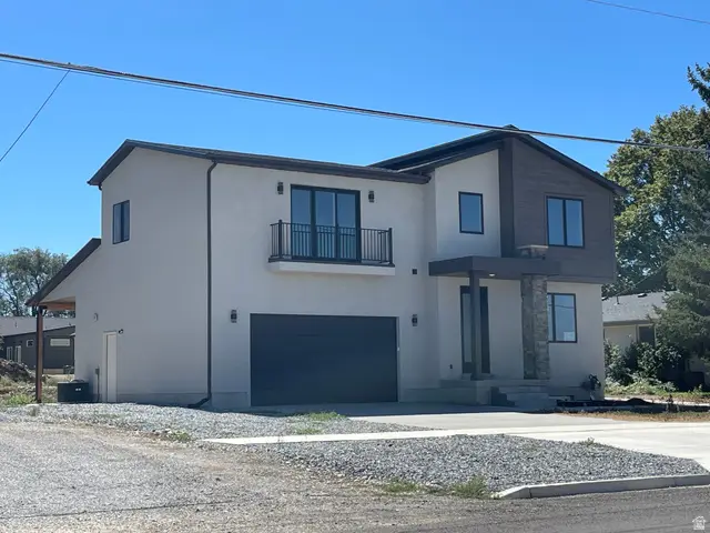 73 W 400 S, Santaquin, UT 84655 - #1