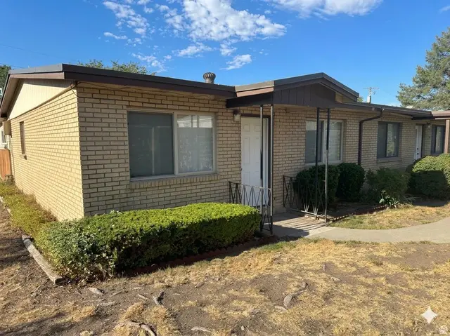 3512 W Ridge Dr, West Valley City, UT 84119 - #1