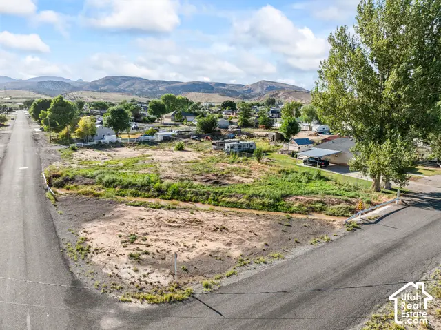 240 W 100 N, Aurora, UT 84620 - #1