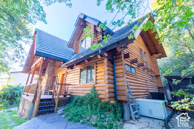 1311 E Canyon Creek Dr, Bountiful, UT 84010 - #3