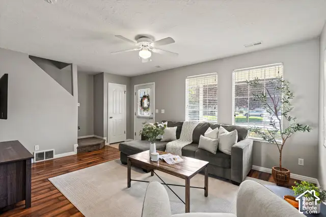 1032 Sara Ln, Ogden, UT 84404 - #2
