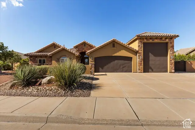 2644 S Wilson Dr, Hurricane, UT 84737 - #1
