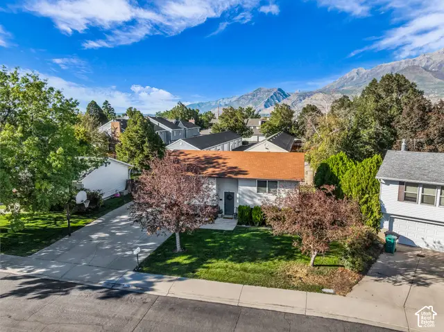 52 W 220 S, Orem, UT 84058 - #3
