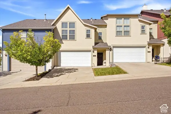 1453 E Primrose Ln, Layton, UT 84040
