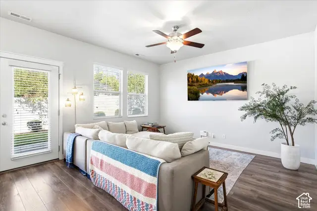 1453 E Primrose Ln, Layton, UT 84040 - #3