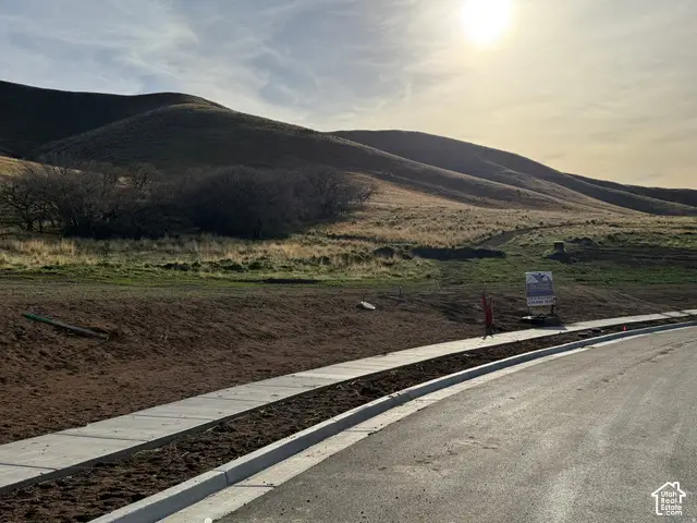 578 E Yorkshire Dr, Tooele, UT 84074 - #1